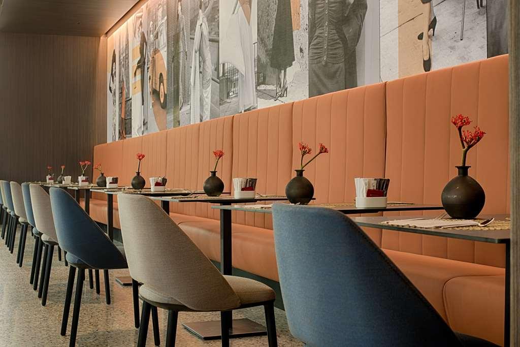 Nh Collection City Life Milano Restaurant billede
