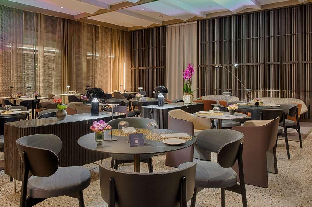 Nh Collection City Life Milano Restaurant billede